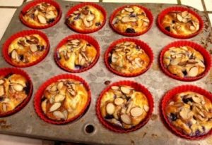 blueberry almond muffins