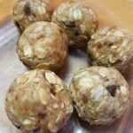 No-Bake Oatmeal Protein Energy Bites